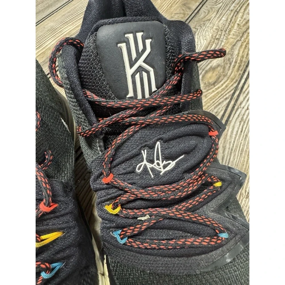 Nike Youth Size 3Y Kyrie Irving 5 Friends AQ2456-006 Multicolor